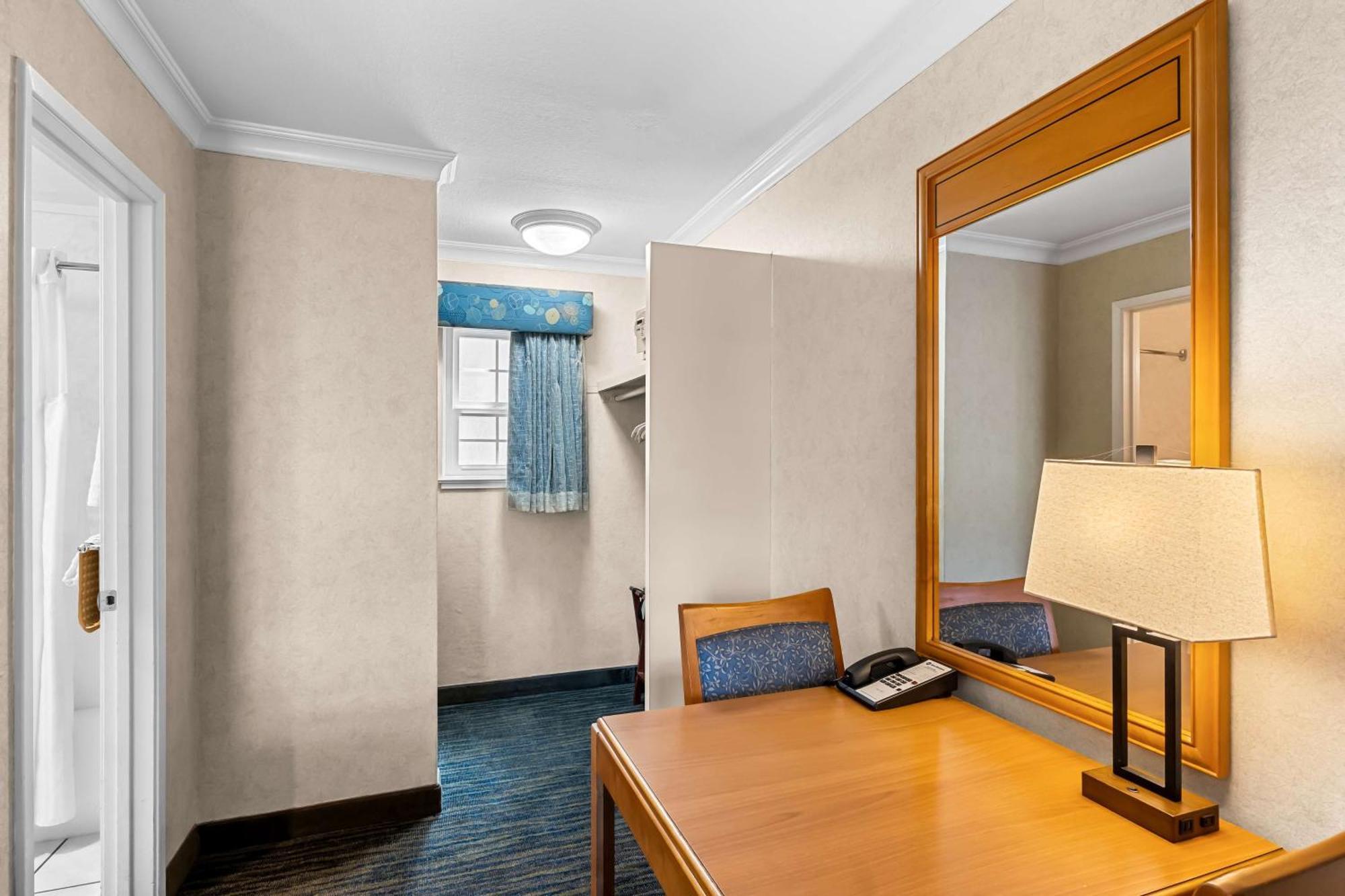 Best Western University Lodge Davis Buitenkant foto