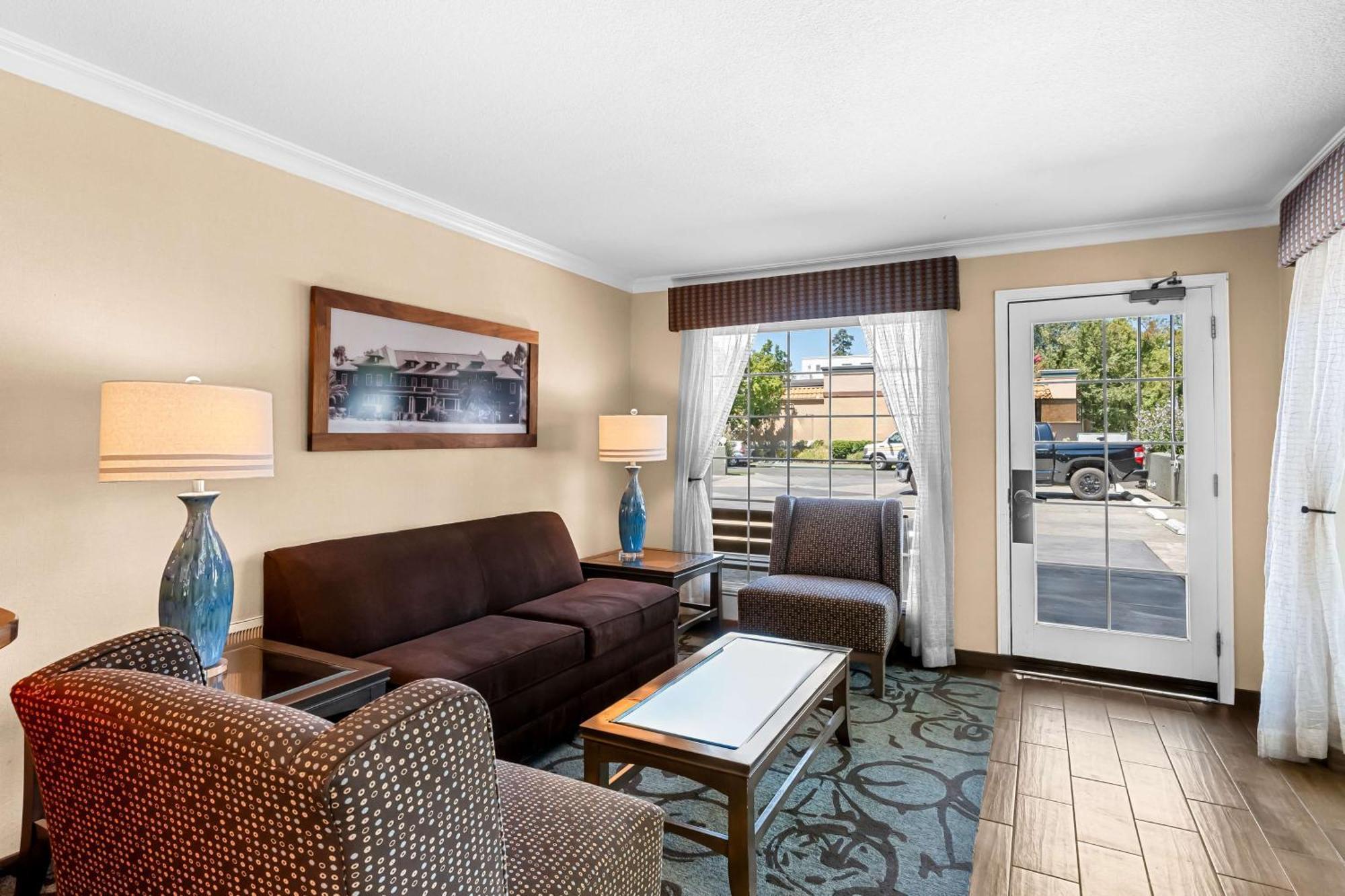 Best Western University Lodge Davis Buitenkant foto